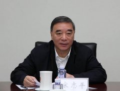 中國建材集團(tuán)學(xué)習(xí)傳達(dá)十八屆六中全會(huì)精神